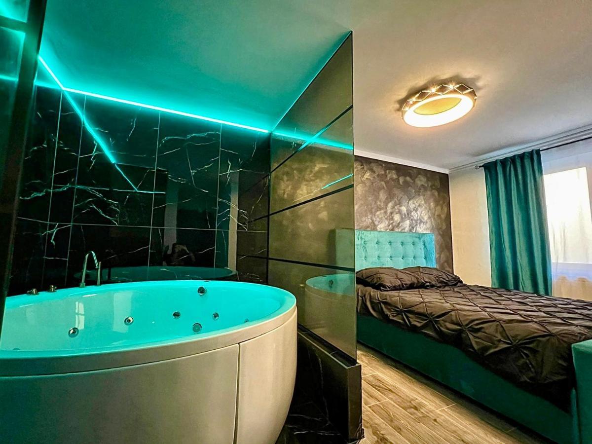Luxor - Jacuzzi&Cozy Apartments ซีบิว ภายนอก รูปภาพ