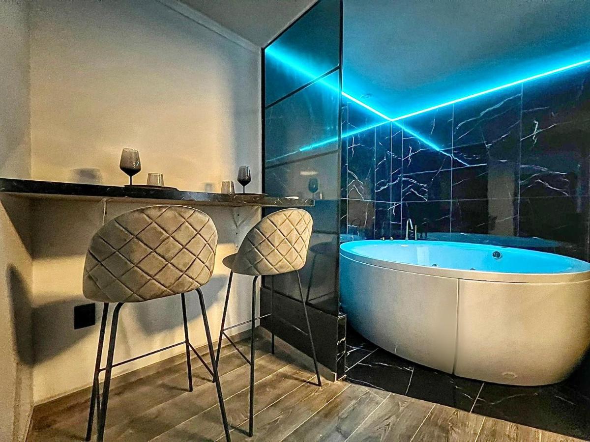 Luxor - Jacuzzi&Cozy Apartments ซีบิว ภายนอก รูปภาพ