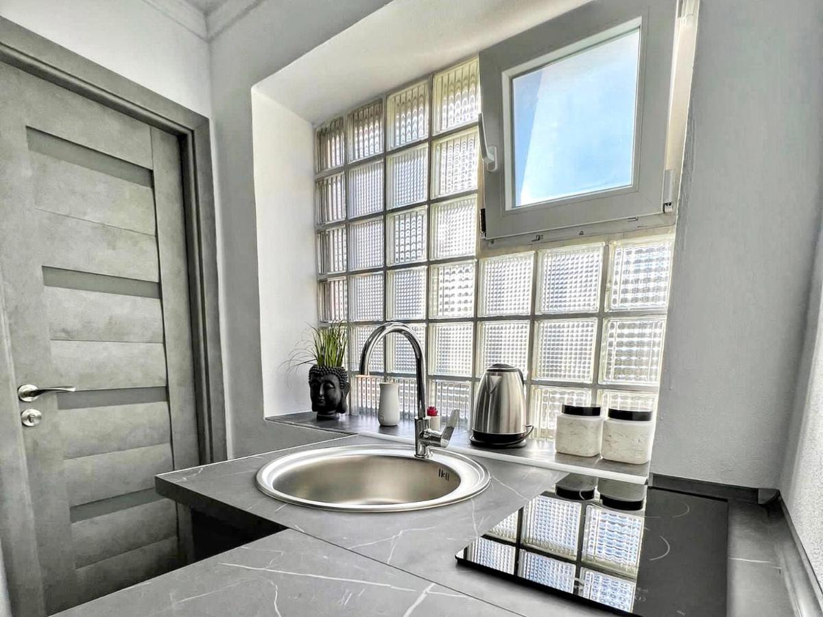 Luxor - Jacuzzi&Cozy Apartments ซีบิว ภายนอก รูปภาพ