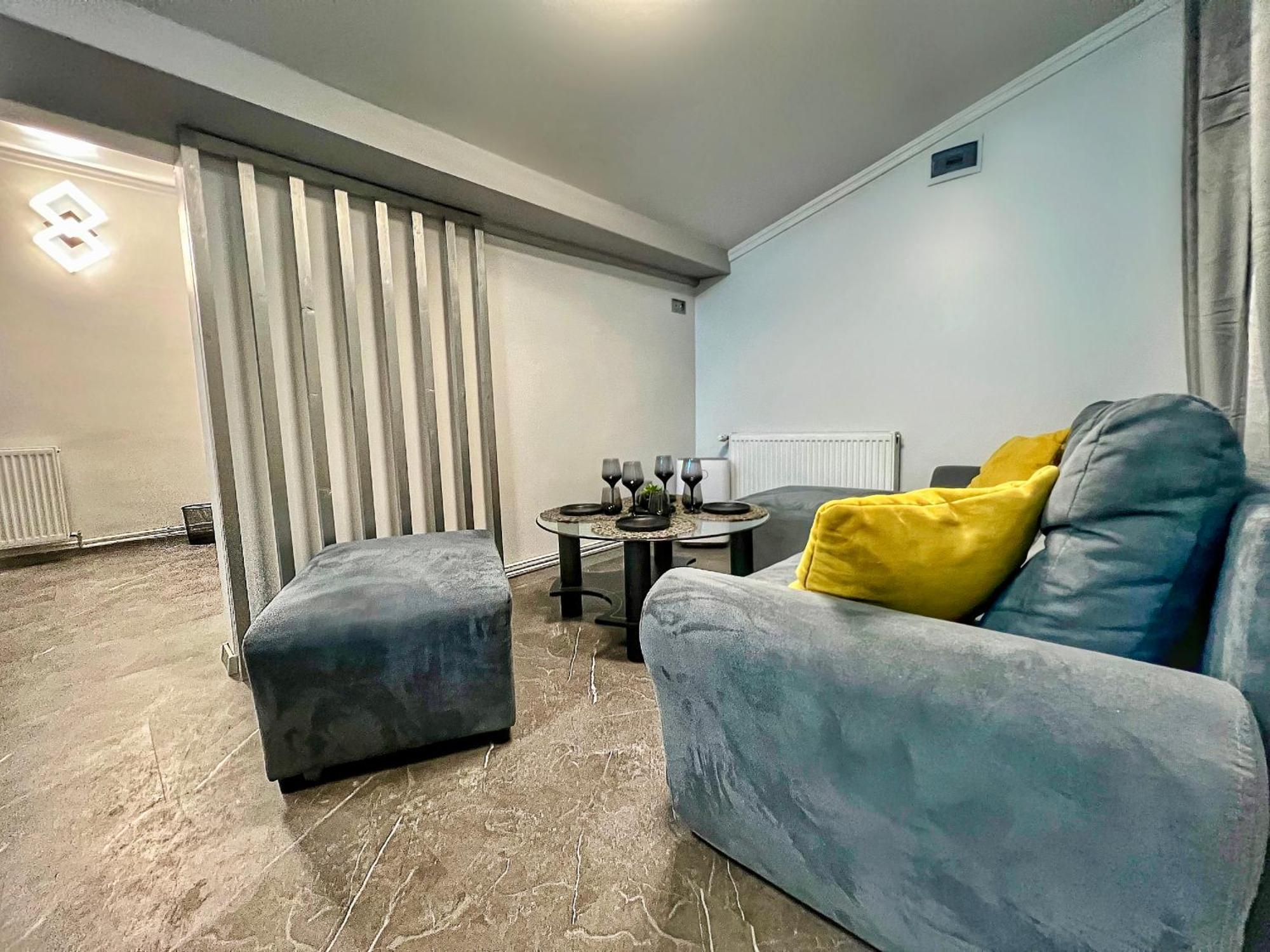 Luxor - Jacuzzi&Cozy Apartments ซีบิว ภายนอก รูปภาพ